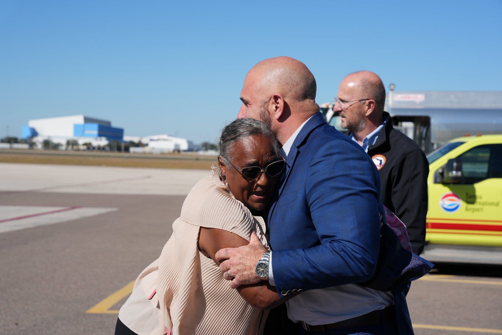 State brings 28 Floridans home from Melissa-ravaged Jamaica