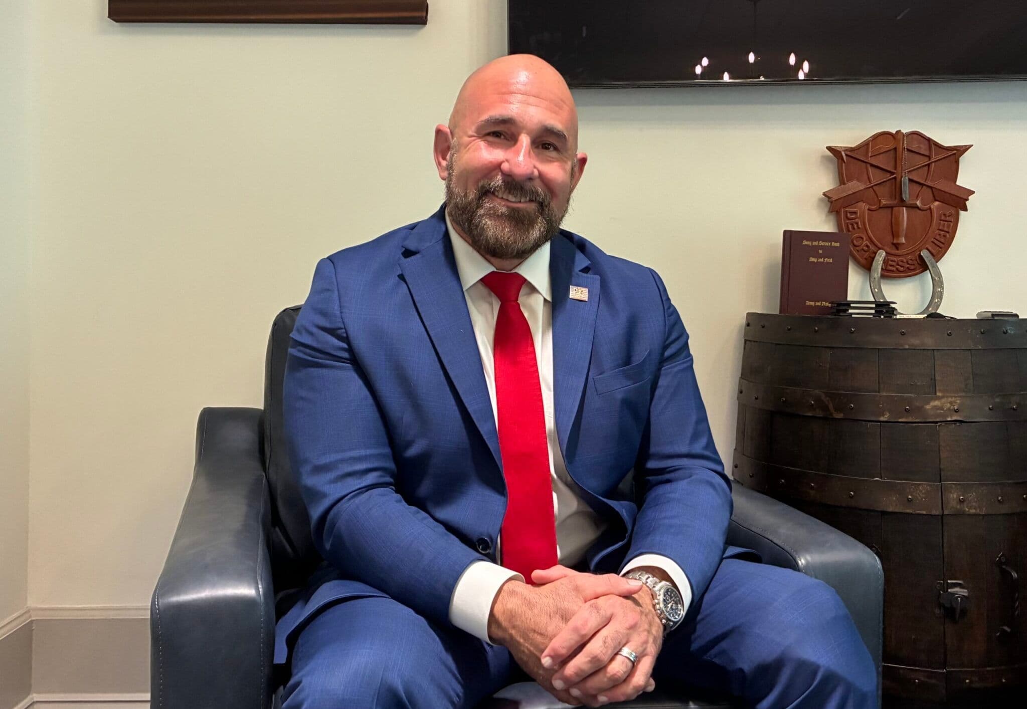 Jay Collins travels to the Panhandle to boost DeSantis’ pay increase for corrections officers